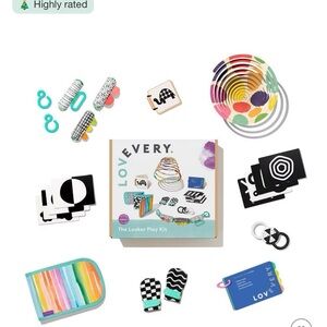 Lovevery The Looker Play Kit - Multicolor Building Set